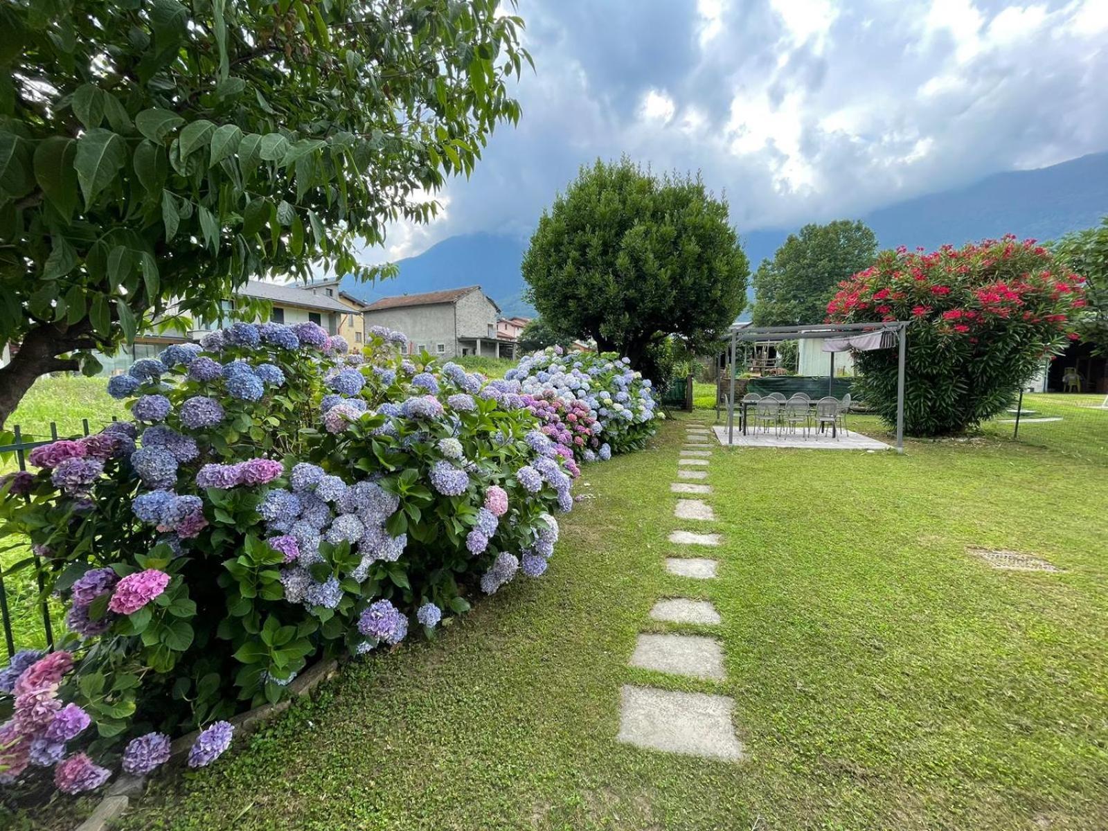 Como Lake Holiday Home Colico Exterior foto